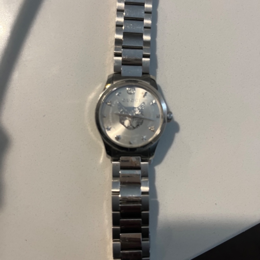 Authentic Gucci G-Timeless watch, 27mm - Picture 2 of 2